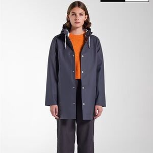 Stutterheim Stockhold rain jacket in xs Charcoal